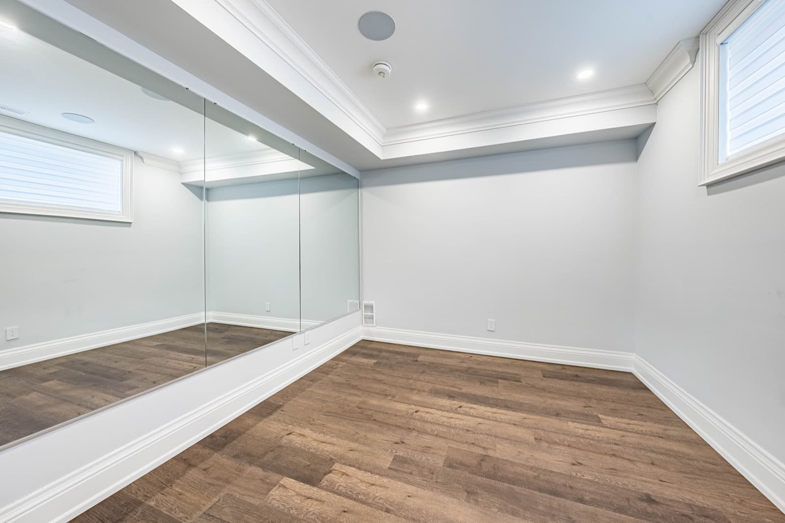 15 Montford Drive — photo 8