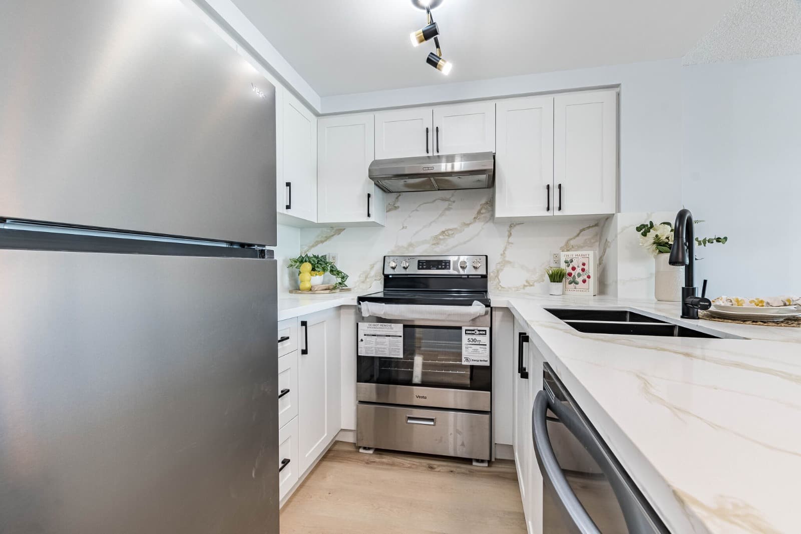 Suite 2203, 9 George Street — photo 4